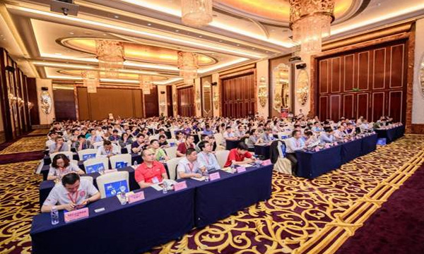 抢滩5G通讯结构，，，，，，k1体育特种功效质料迈入“新常态”